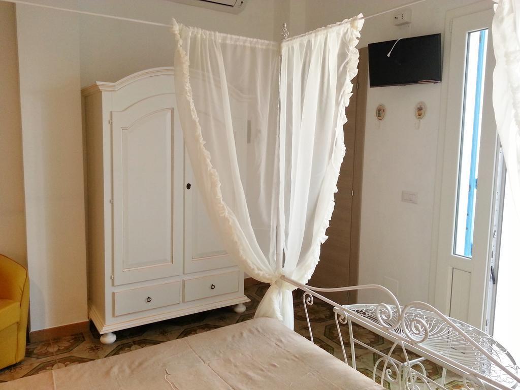 B&B Brezza Marina Torre Pali Oda fotoğraf